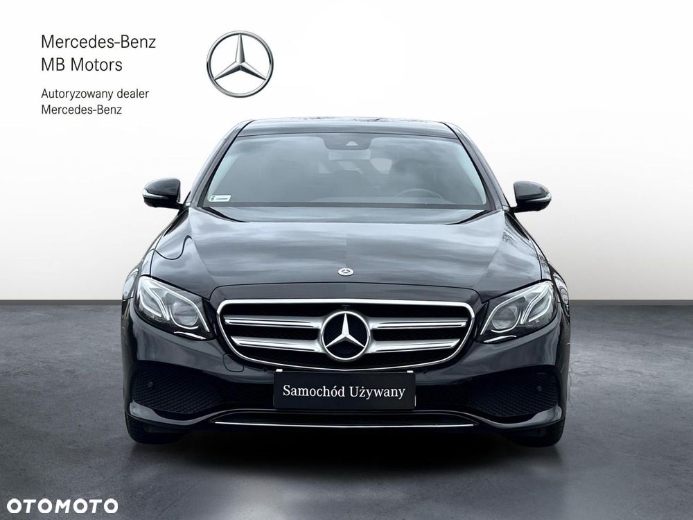 Mercedes-Benz Klasa E - 9