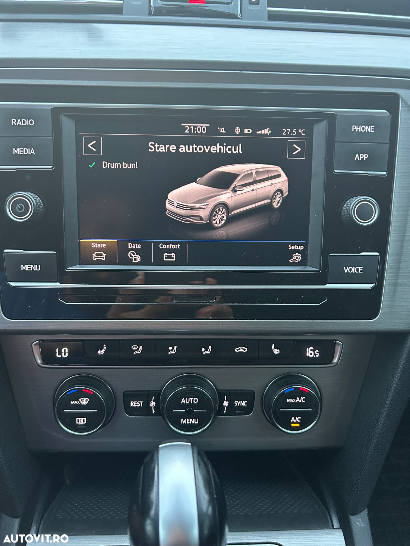 Volkswagen Passat - 27