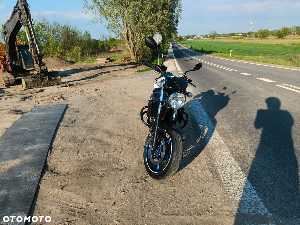 Suzuki SV - 9