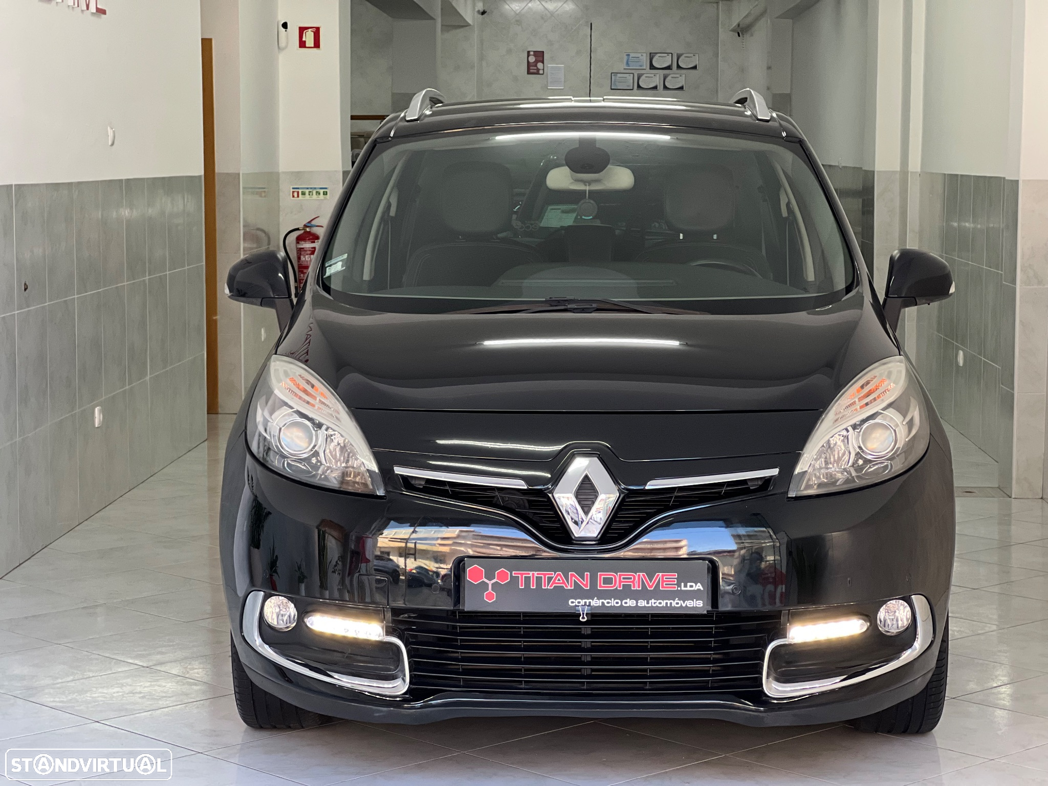 Renault Grand Scénic 1.5 dCi Bose Edition SS - 2