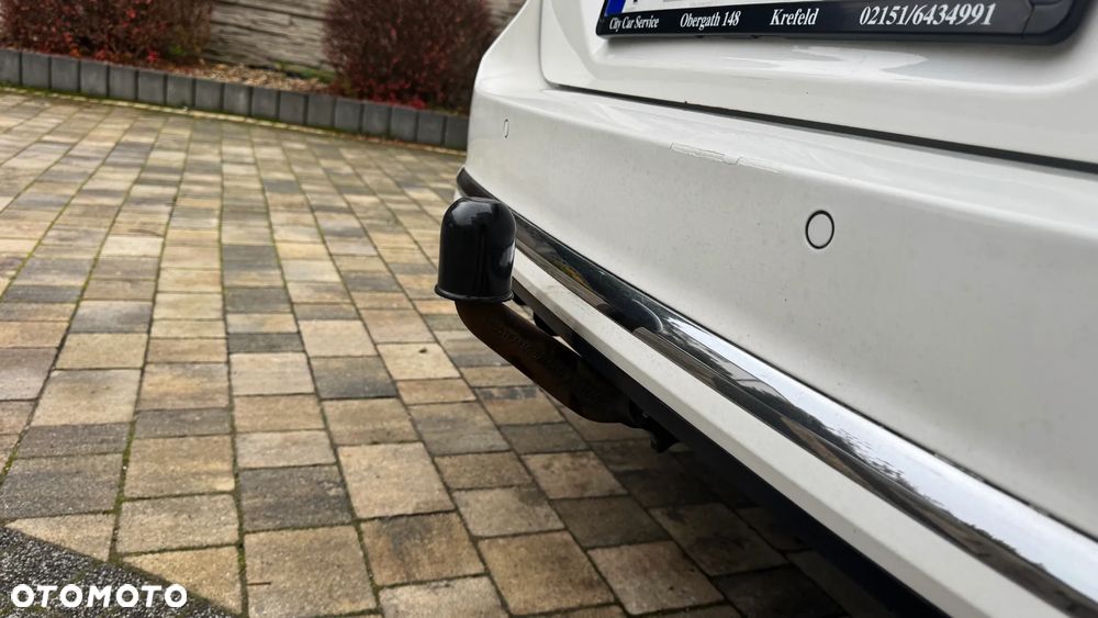 Volkswagen Passat 2.0 TSI Highline - 28