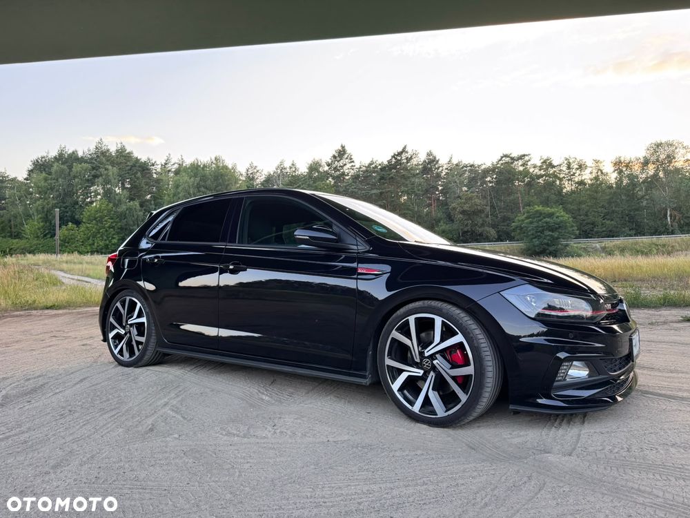 Volkswagen Polo 2.0 TSI DSG GTI - 7