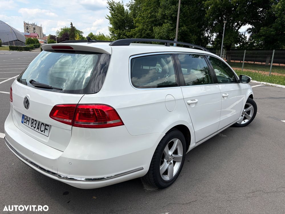 Volkswagen Passat 2.0TDI Highline DPF DSG - 4