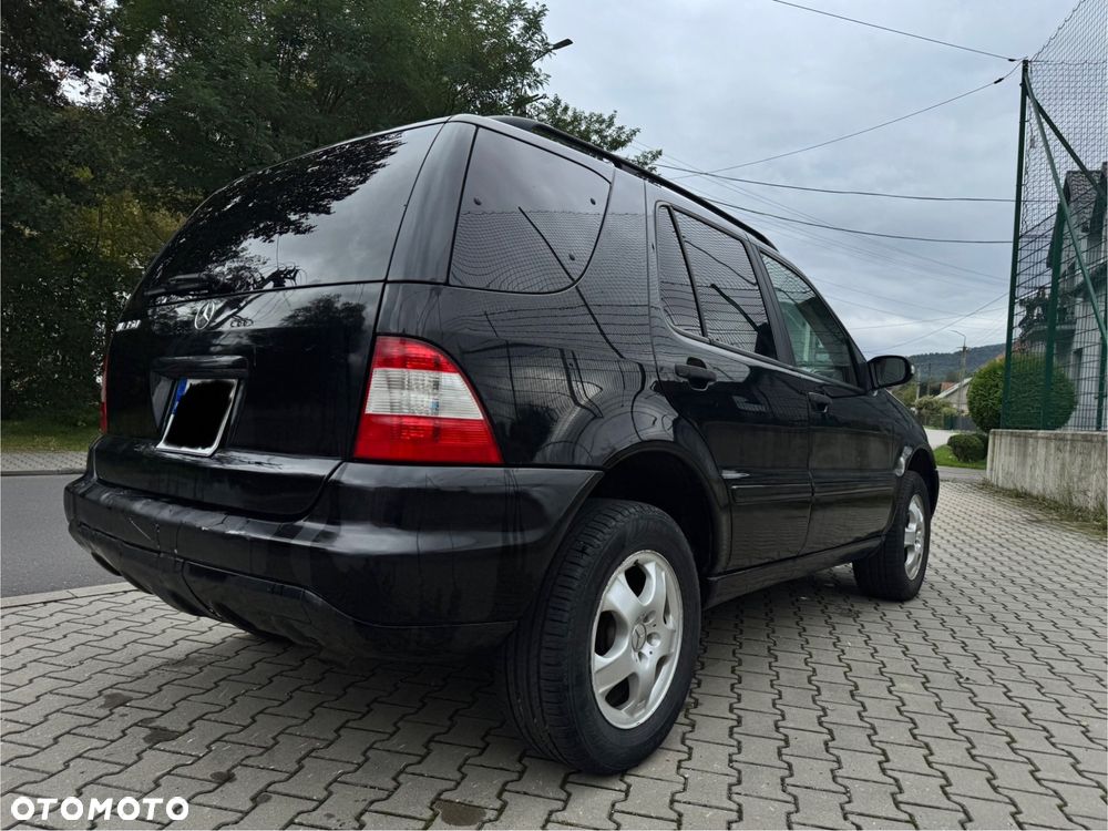 Mercedes-Benz ML - 8