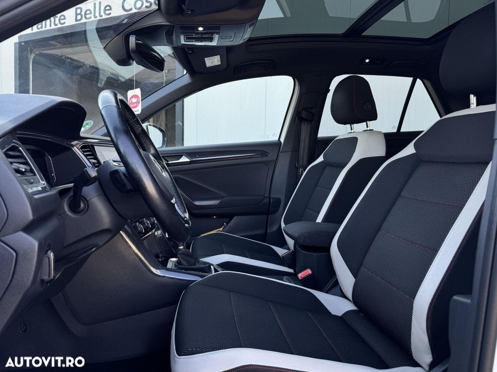 Volkswagen T-Roc - 7
