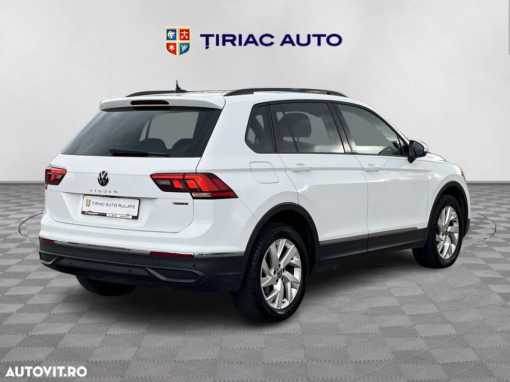 Volkswagen Tiguan - 6