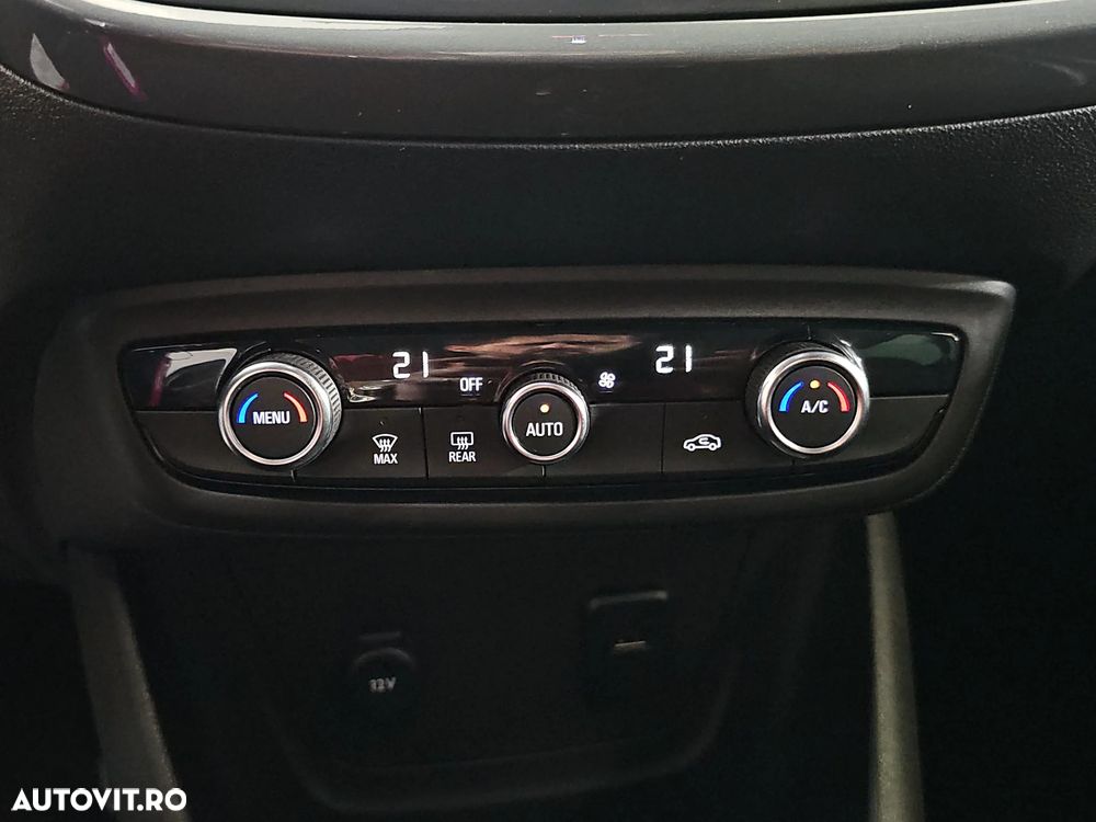 Opel Crossland - 19