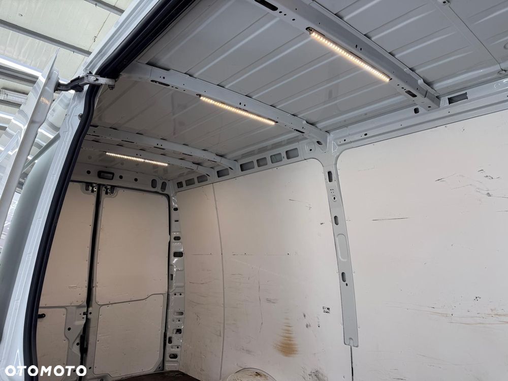Iveco DAILY - 27