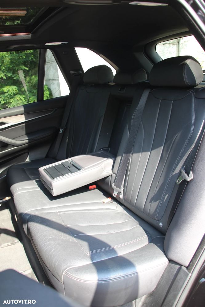 BMW X5 xDrive35i Sport-Aut. - 29