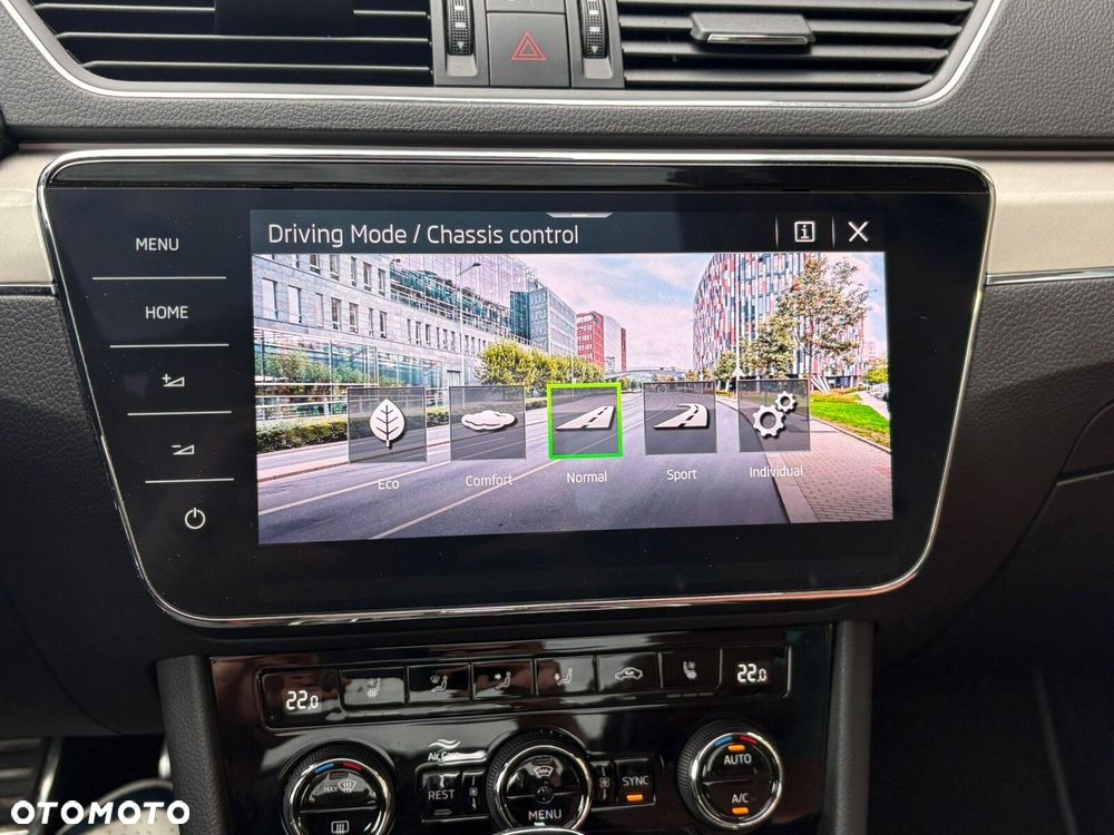 Skoda Superb 2.0 TDI SCR 4x4 L&K DSG - 28