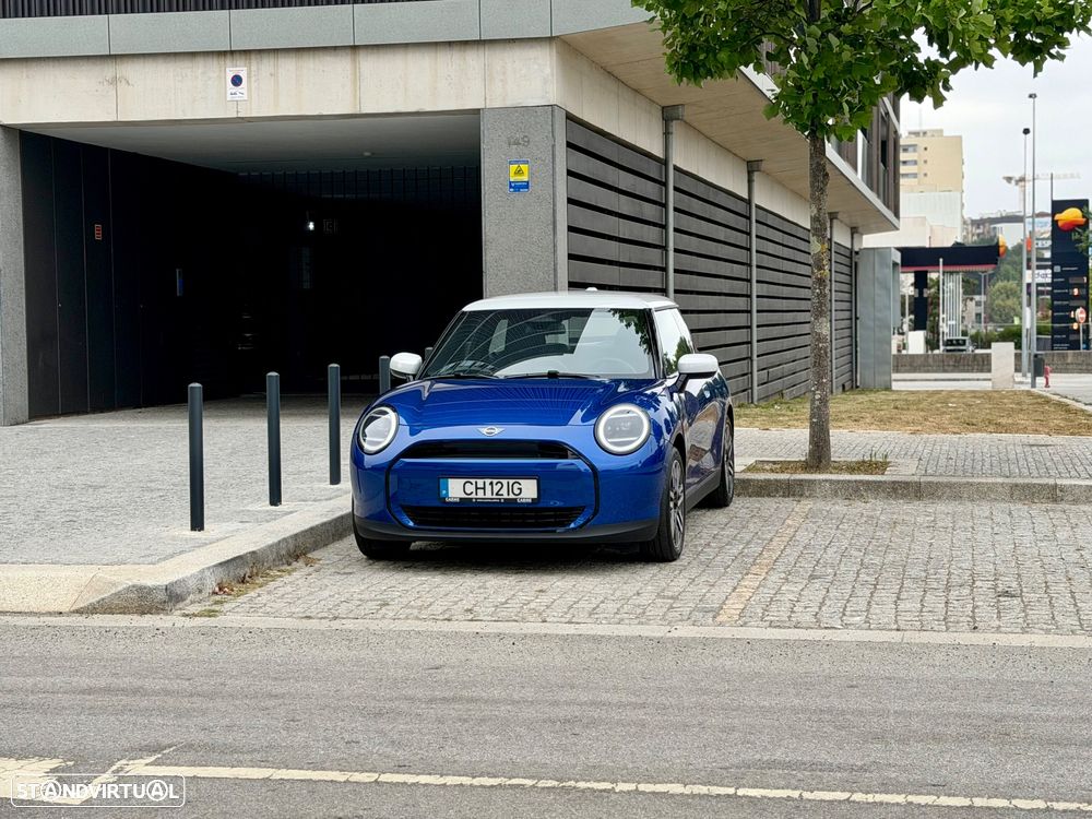 MINI 3 Portas Cooper E Classic S - 3
