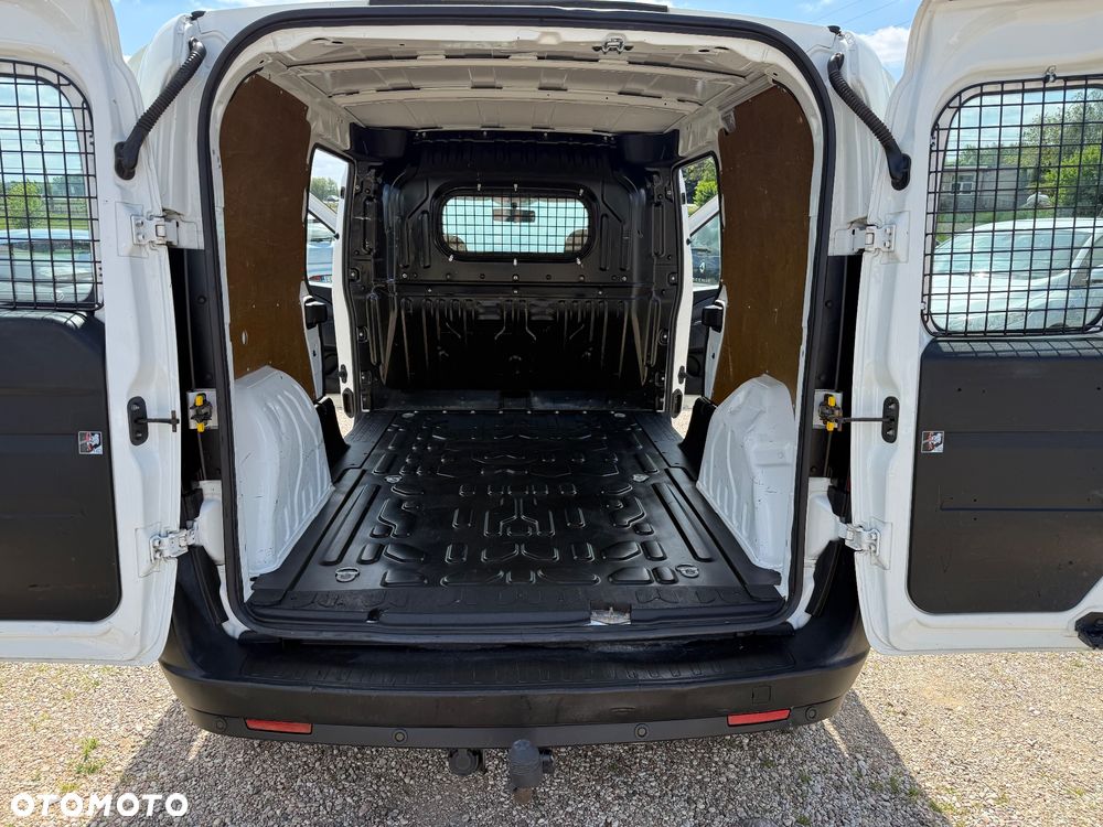 Fiat DOBLO MAXI 1.4 TJET 120 KM NOWY GAZ LPG SUPER STAN OKAZJA 100% PEWNY - 12