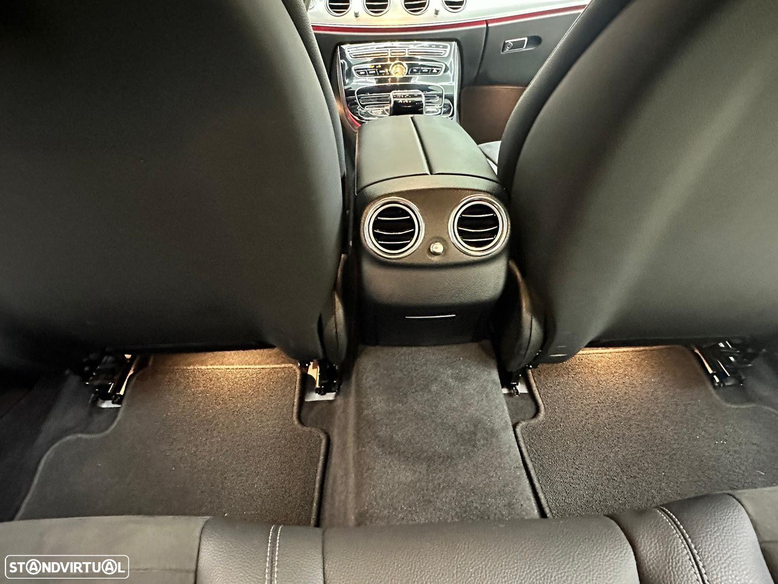 Mercedes-Benz E 300 de AMG Line - 44