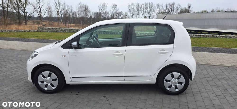 Volkswagen up! cheer - 8