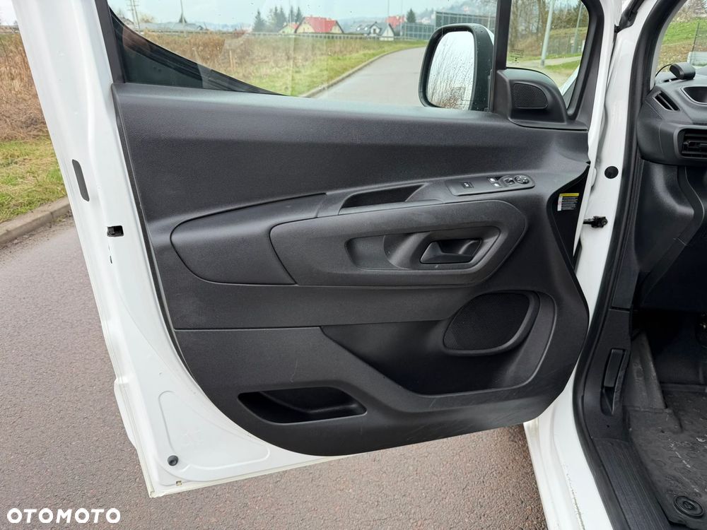 Peugeot PARTNER - 24
