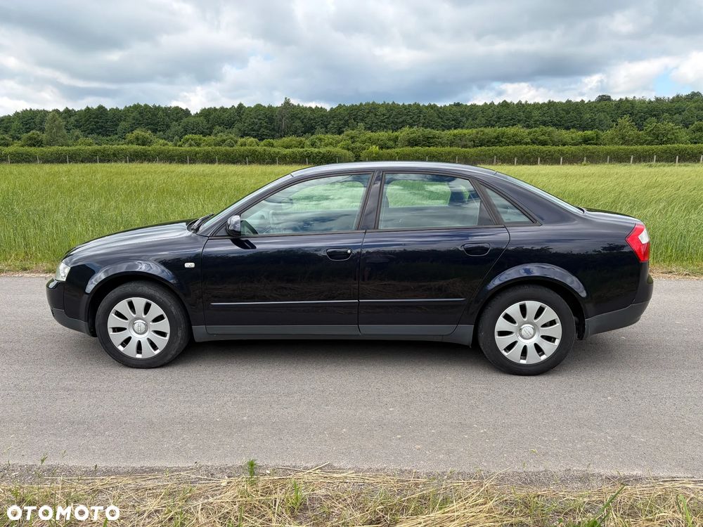 Audi A4 Limousine - 7