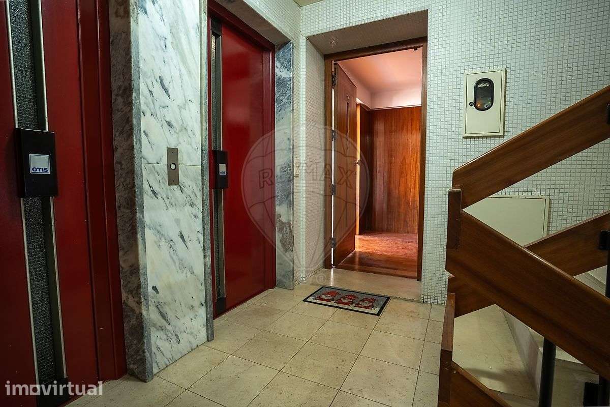 Apartamento T4 para venda - Grande imagem: 2/25