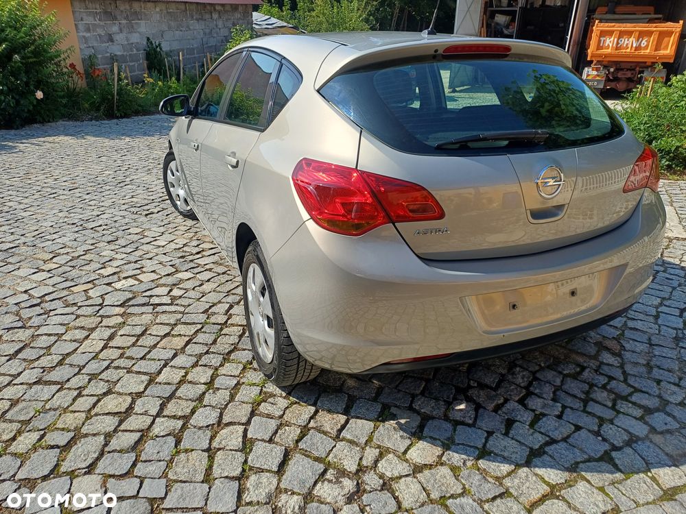 Opel Astra IV 1.6 Edition - 5
