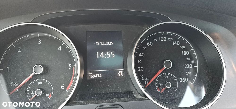 Volkswagen Golf 2.0 TDI 4Motion Sound - 19