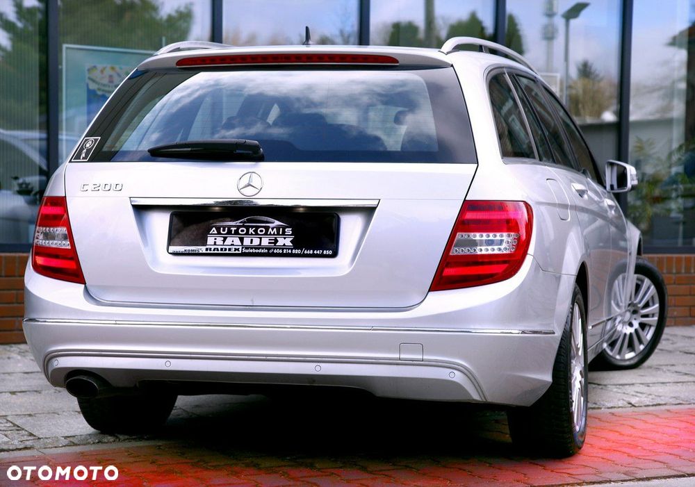 Mercedes-Benz Klasa C 200 (BlueEFFICIENCY) 7G-TRONIC Elegance - 22