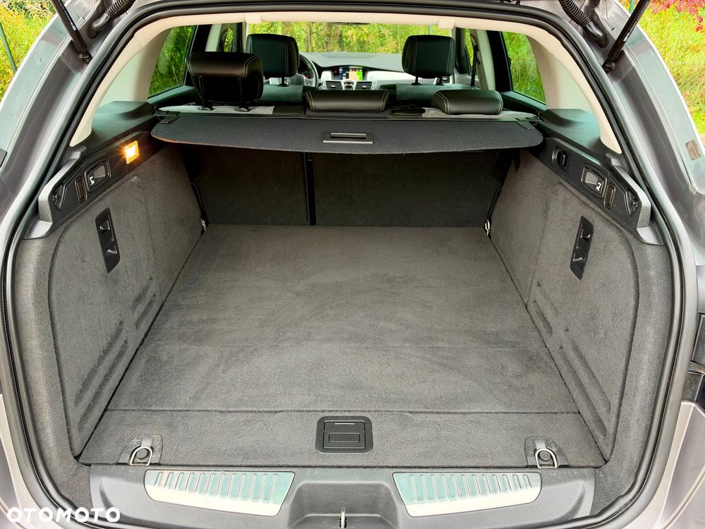 Renault Laguna 2.0 dCi GT - 22
