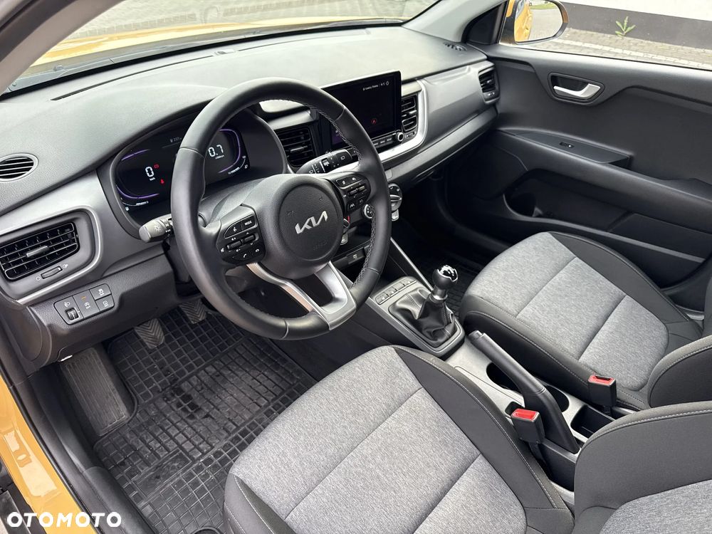 Kia Stonic 1.2 M - 10