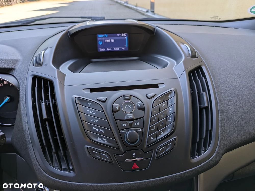Ford Kuga 1.5 EcoBoost 2x4 SYNC - 35