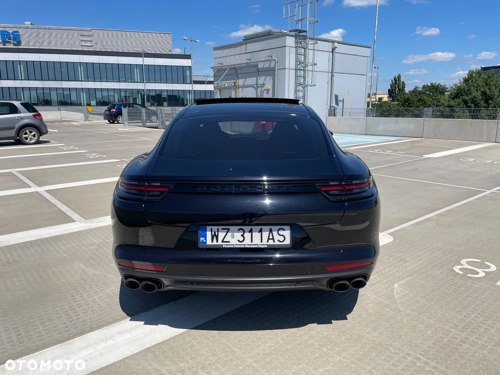 Porsche Panamera - 5
