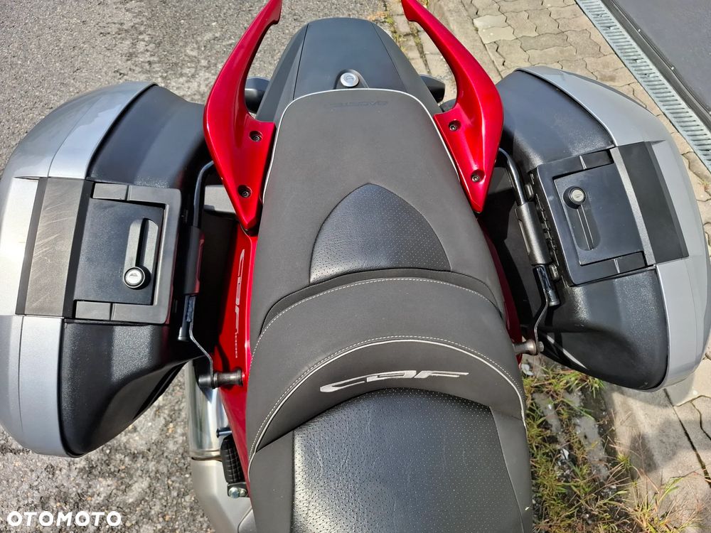 Honda CBF - 23
