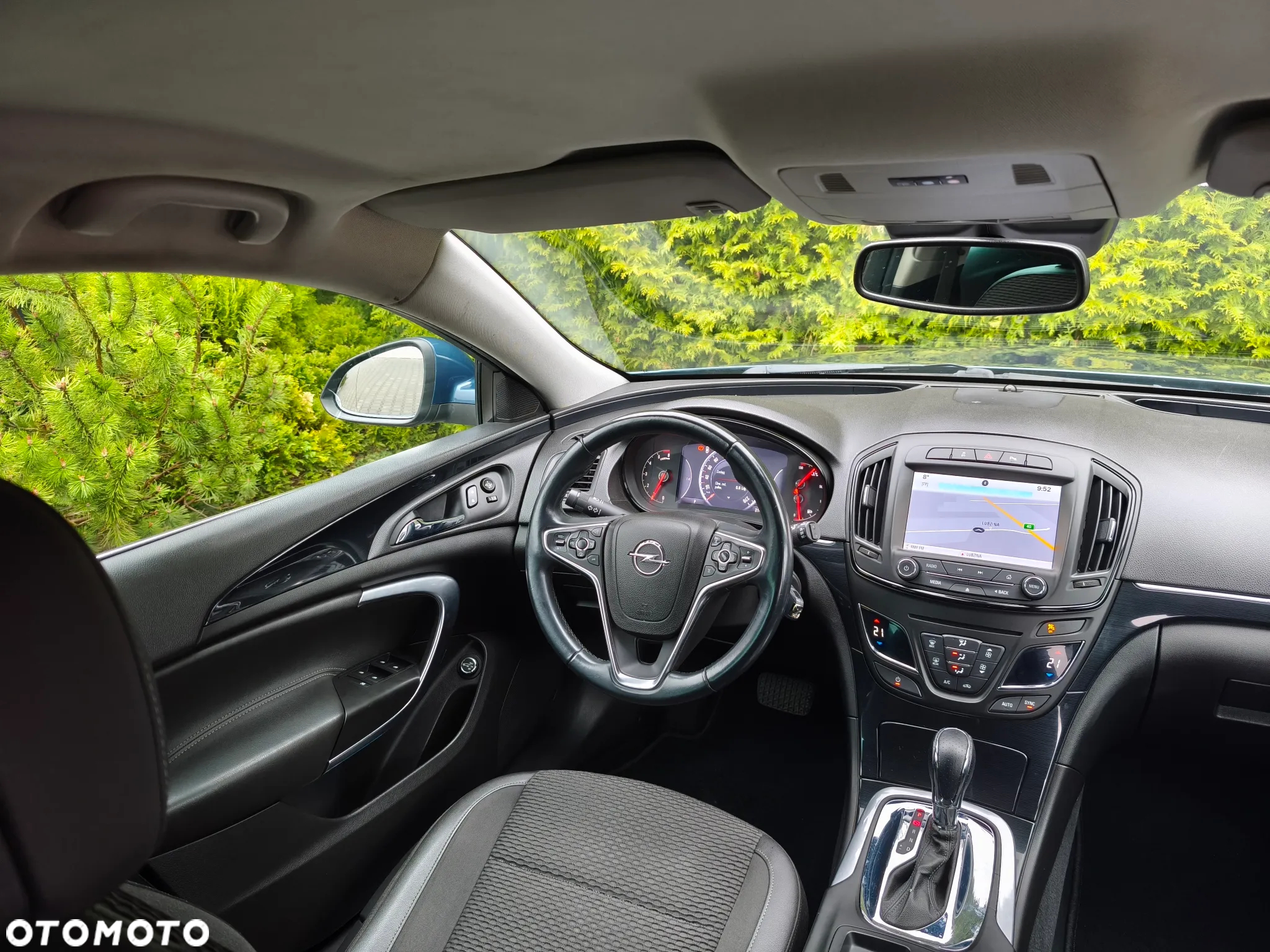Opel Insignia - 24
