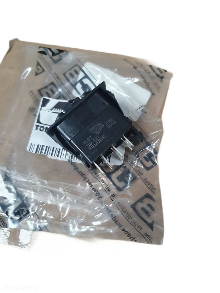 Przełącznik 12v 3-biegunowy JCB 701/E0392 ORG - 3