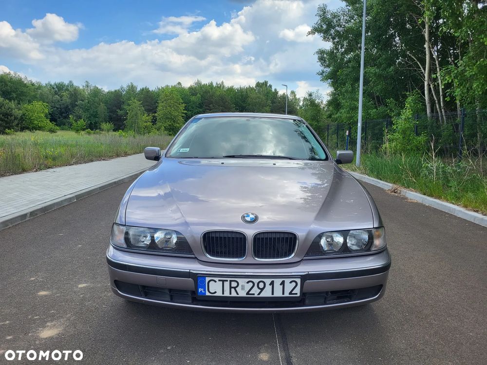 BMW Seria 5 - 8