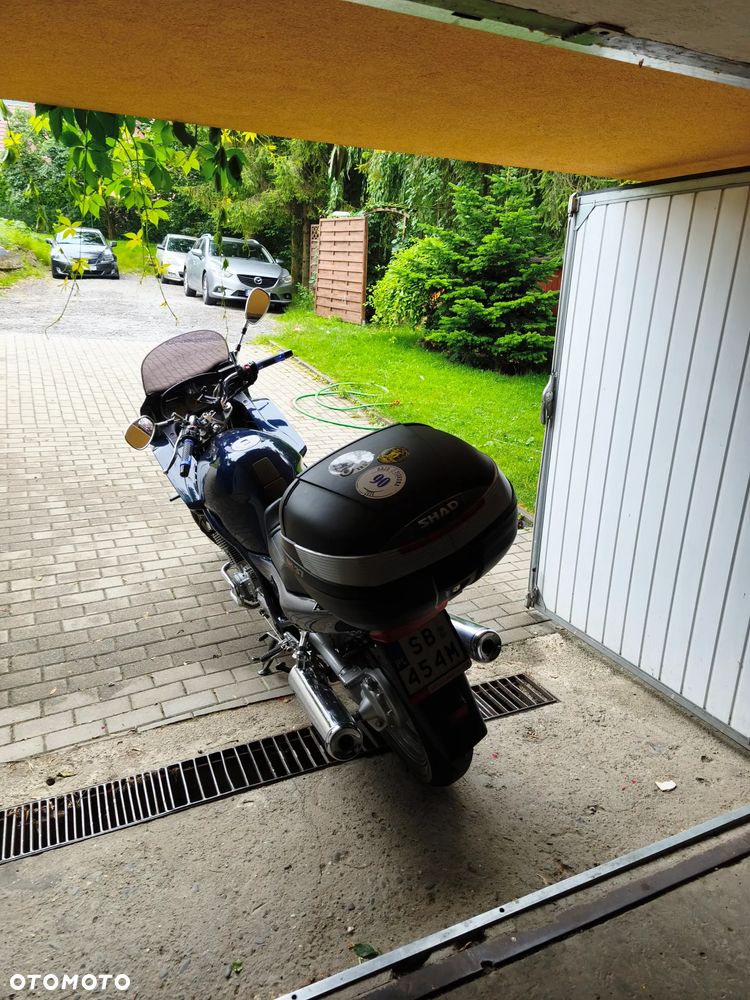 Yamaha XJ - 5