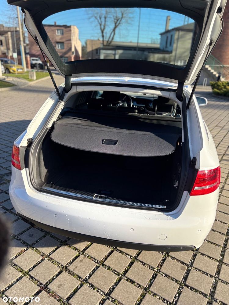 Audi A4 Avant 2.0 TDI Quattro - 11