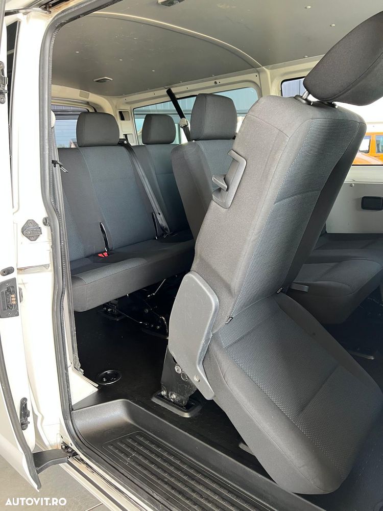 Volkswagen Transporter Lang - 16
