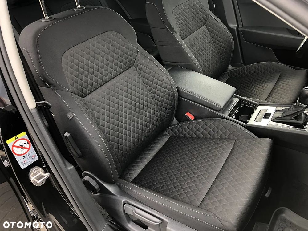 Skoda Superb 2.0 TDI SCR Style DSG - 34