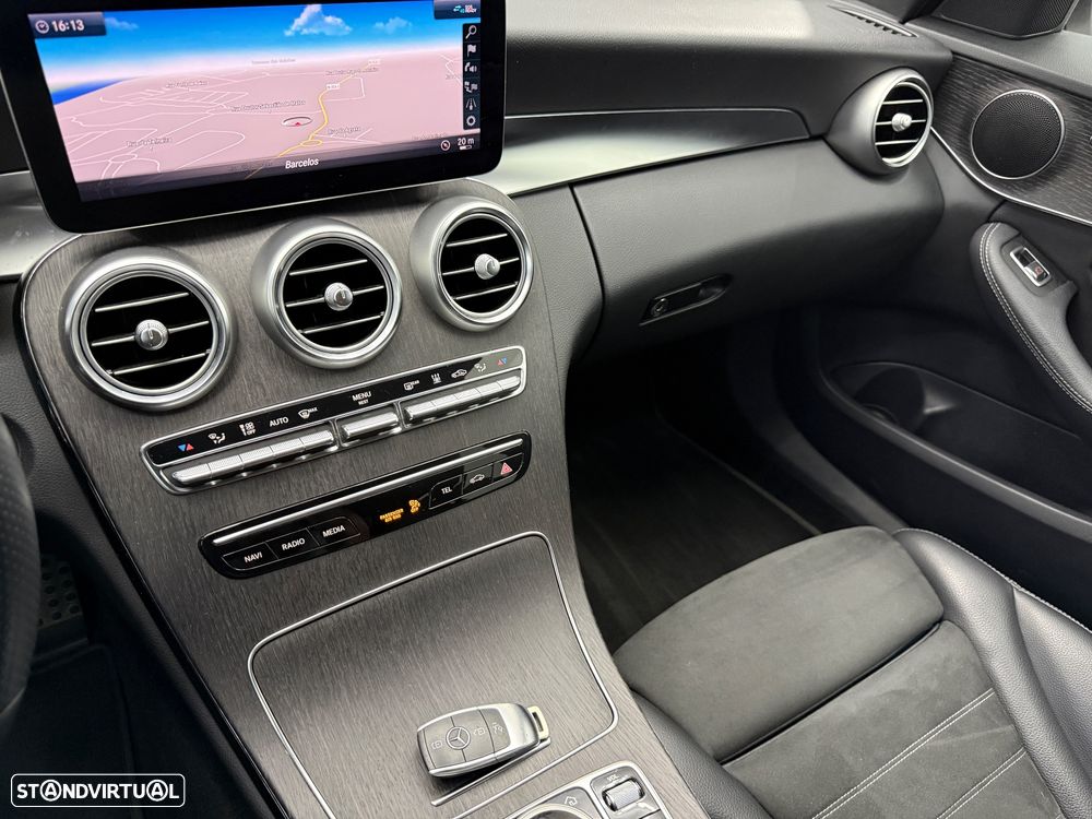 Mercedes-Benz C 300 de T 9G-TRONIC AMG Line - 24