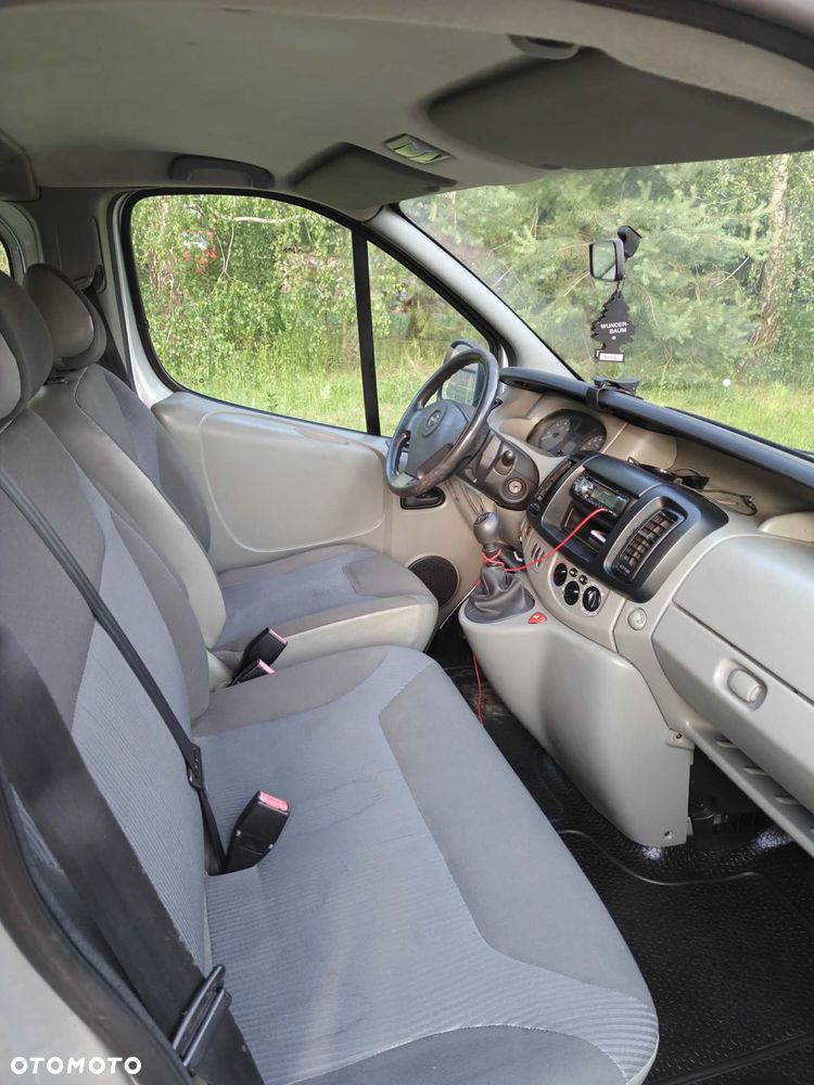 Opel Vivaro L2H1 2.9t - 4