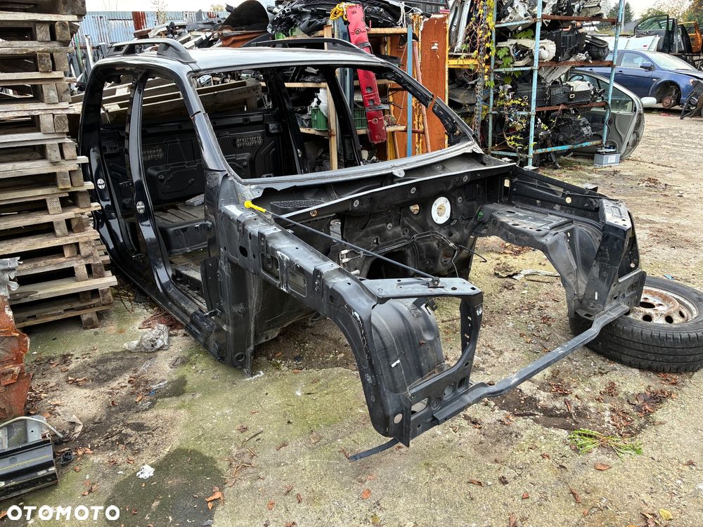 Dupa dach kabina Volkswagen Amarok - 2