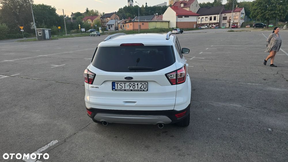 Ford Kuga - 5