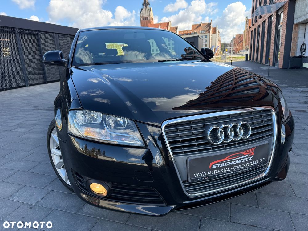 Audi A3 Sportback 1.4 TFSI Ambiente - 28