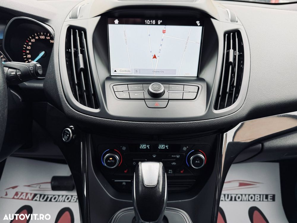 Ford Kuga 2.0 TDCi 4x4 Aut. Titanium - 9