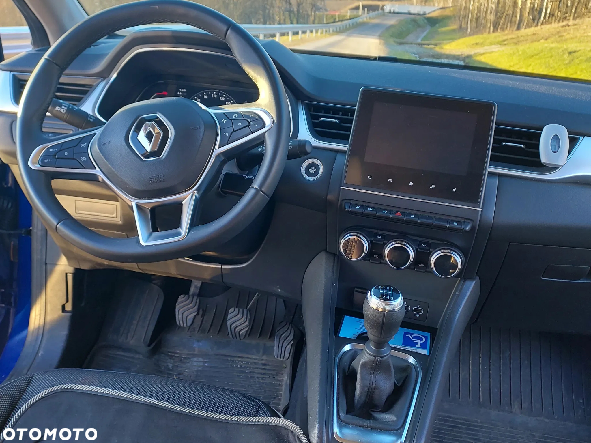 Renault Captur 1.0 TCe Techno - 10