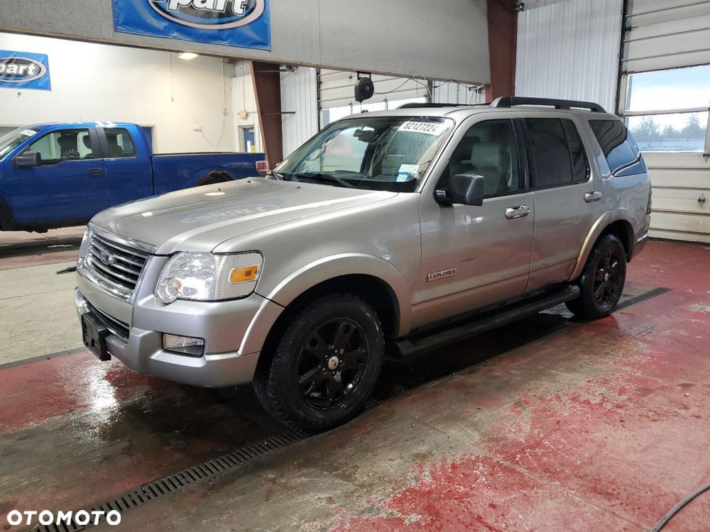 Ford Explorer 4.0 4WD - 2