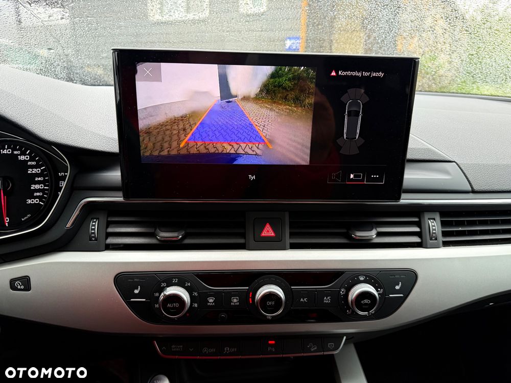 Audi A4 Allroad - 16