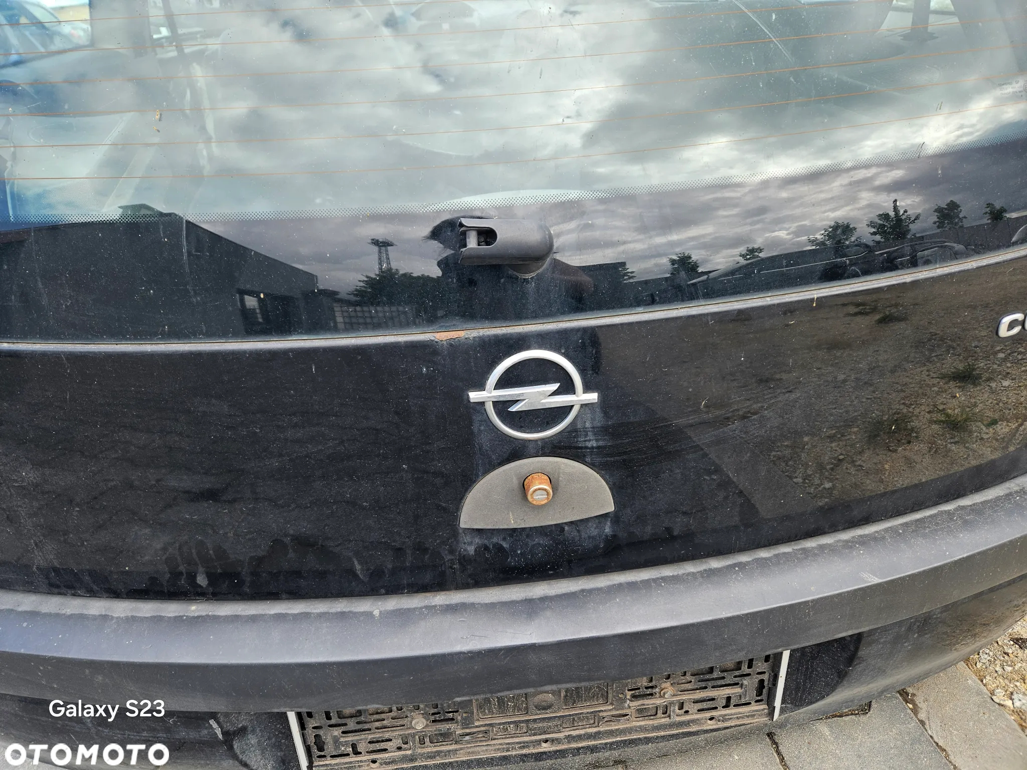 Klapa bagażnika zderzak tył tylny Opel Corsa C 2000-2003r przedlift 3d hatchback Z20C - 3