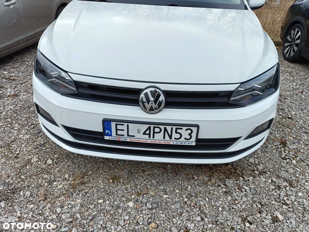 Volkswagen Polo 1.6 TDI SCR Trendline - 23