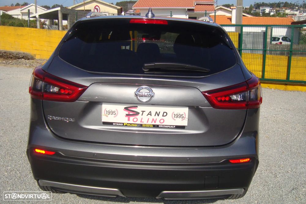 Nissan Qashqai 1.5 dCi N-Connecta J18+Led - 14