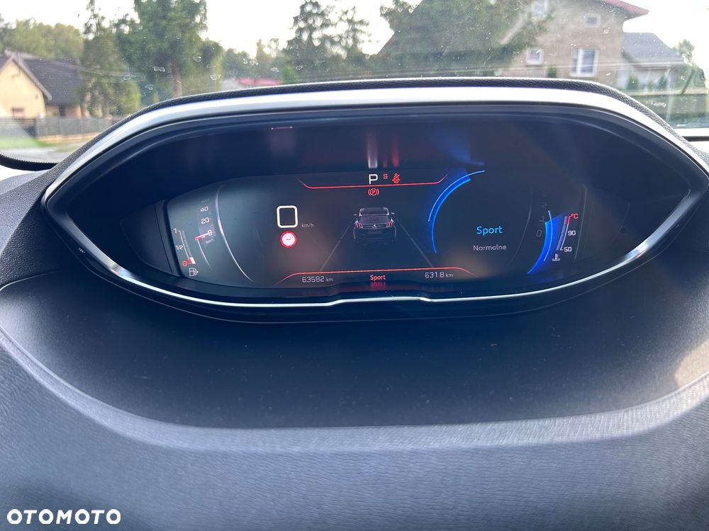 Peugeot 3008 1.2 PureTech Allure Pack S&S EAT8 - 25