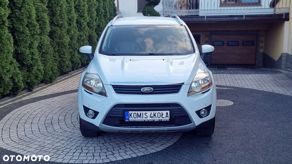 Ford Kuga - 10